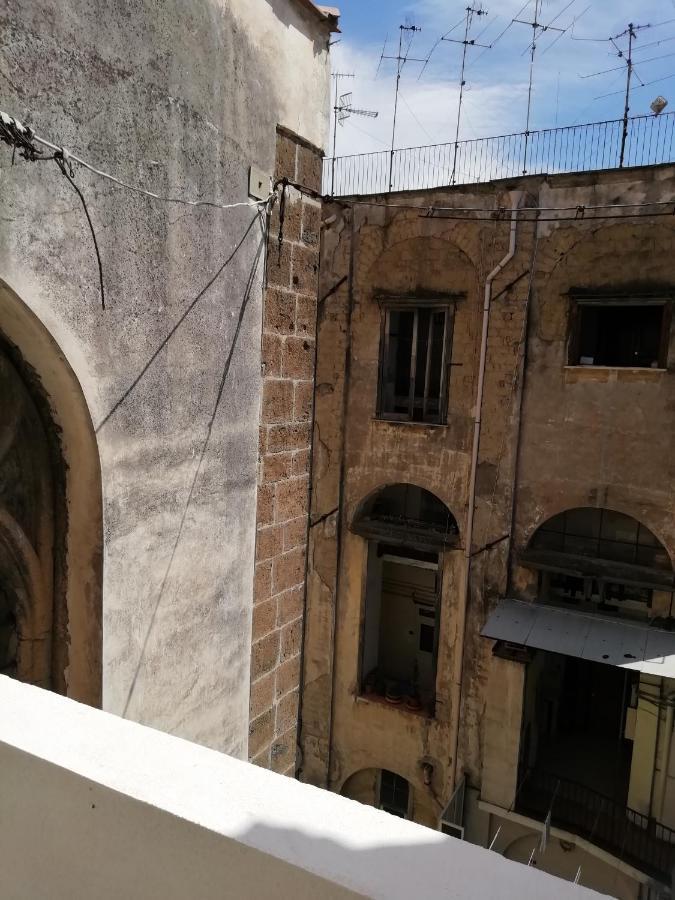 Otto Di Denari Apartment Naples Exterior photo